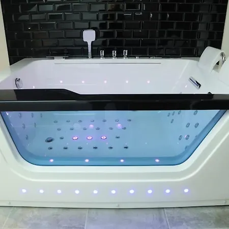 L'atticisme : Jacuzzi & Parking Apartamento Voiron