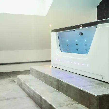 Apartamento L'atticisme : Jacuzzi & Parking Voiron